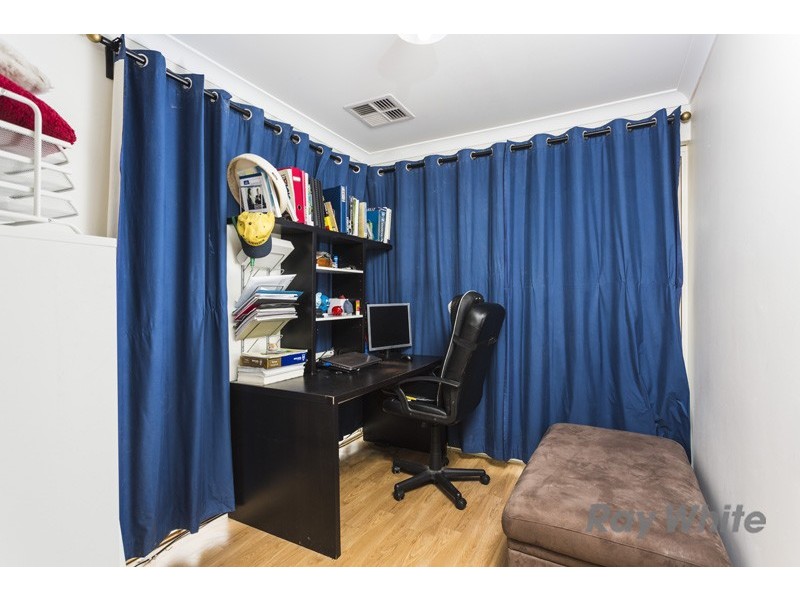 42b Dalston Crescent, Kardinya WA 6163