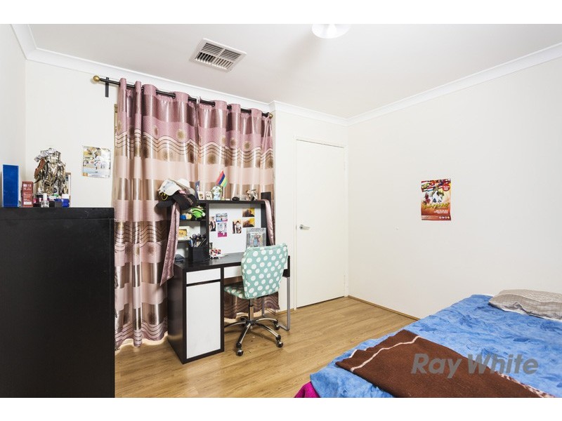 42b Dalston Crescent, Kardinya WA 6163