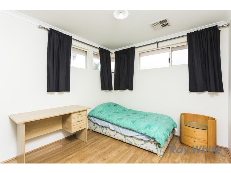 42b Dalston Crescent, Kardinya WA 6163