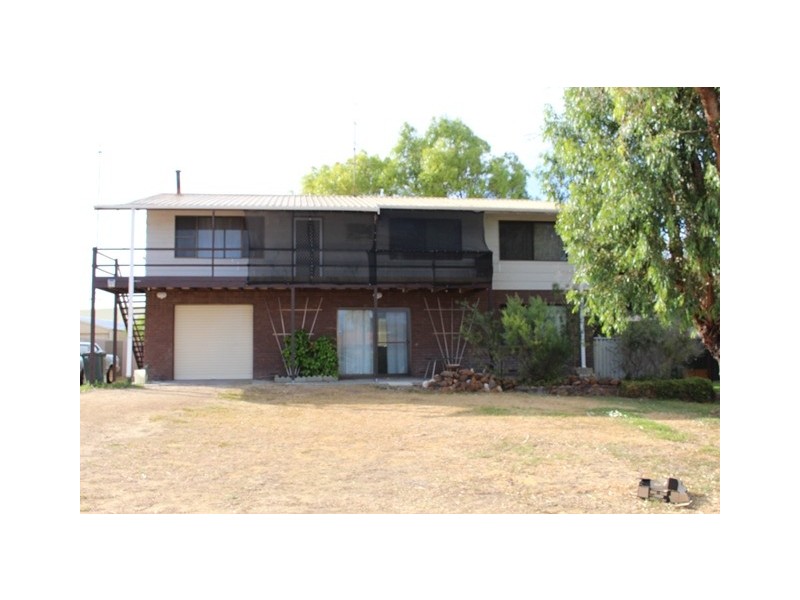 7 MALAGA COURT, Cervantes WA 6511