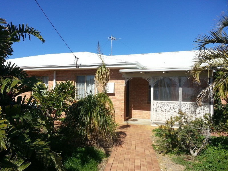 10 TUART STREET, Leeman WA 6514