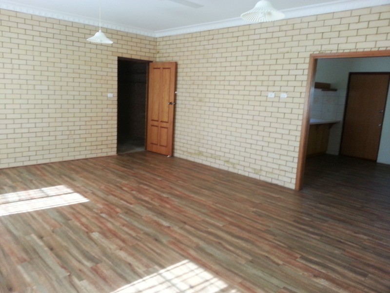 10 TUART STREET, Leeman WA 6514