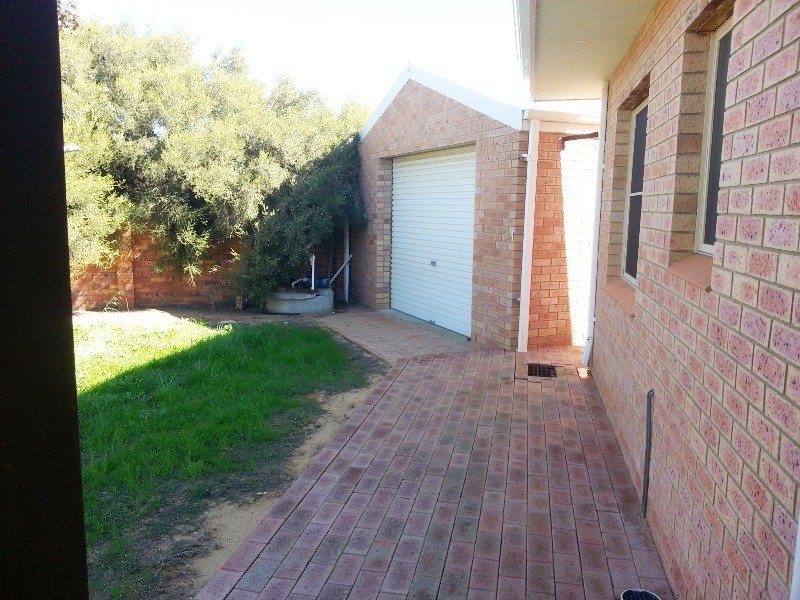 10 TUART STREET, Leeman WA 6514