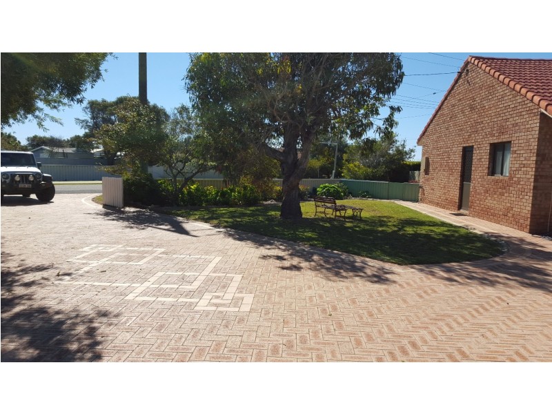 7 Kau Street, Green Head WA 6514