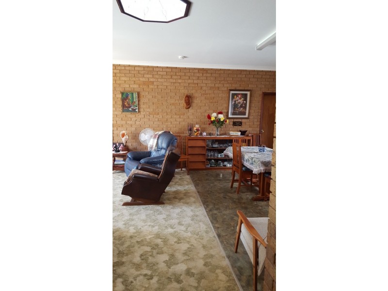 7 Kau Street, Green Head WA 6514