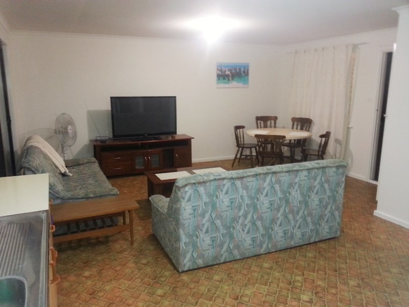 Unit 4/2 Casuarina Crescent, Jurien Bay WA 6516