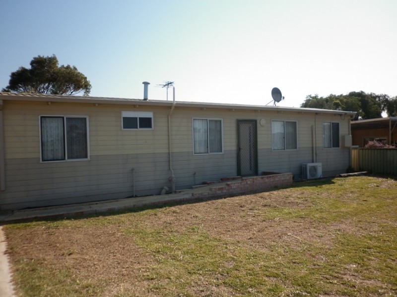 1B Hasting Street, Jurien Bay WA 6516