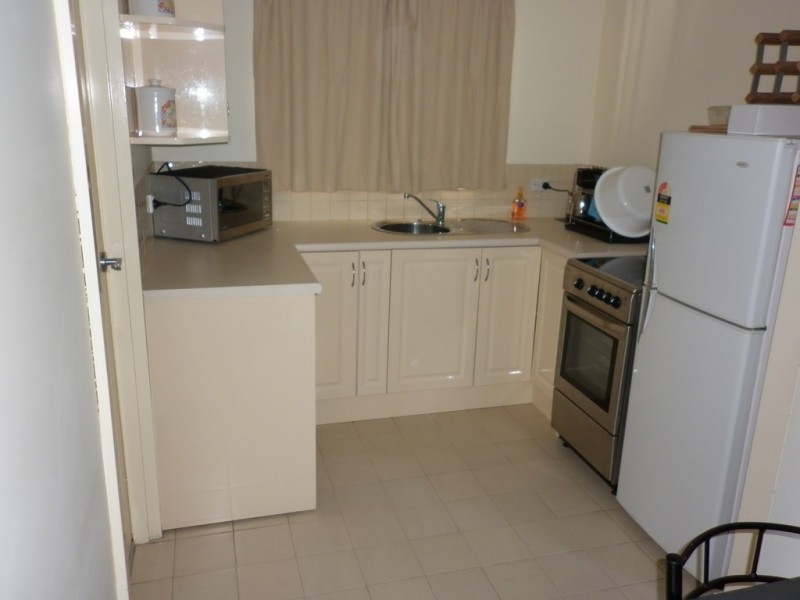 1B Hasting Street, Jurien Bay WA 6516