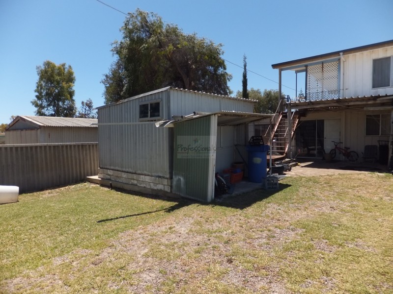 27 Bower Street, Jurien Bay WA 6516