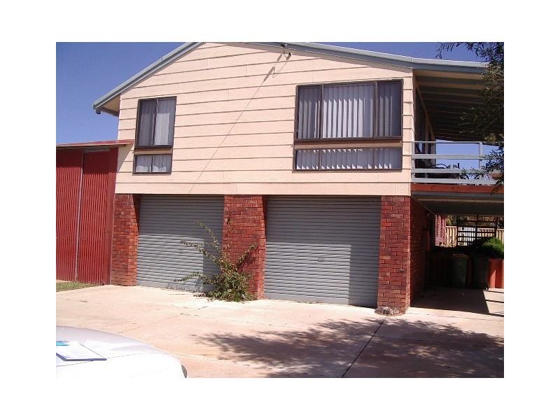 11 Bluewater Drive, Jurien Bay WA 6516