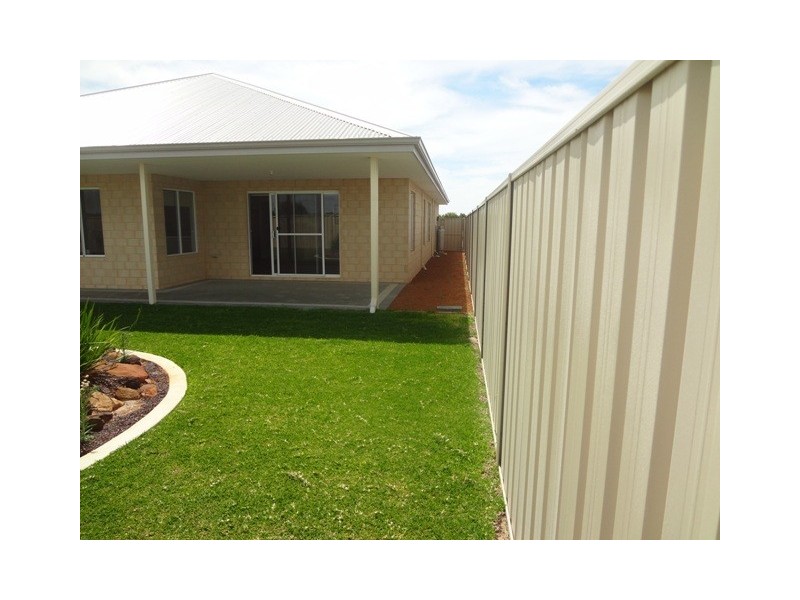 23 Prevelly Way, Jurien Bay WA 6516