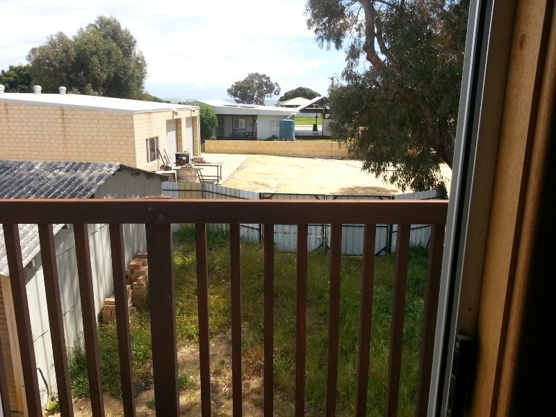 3 NAIRN STREET, Leeman WA 6514