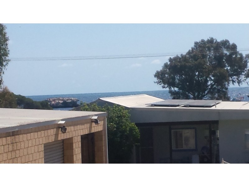 3 NAIRN STREET, Leeman WA 6514