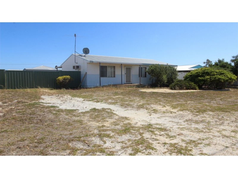 23 Agonis Street, Leeman WA 6514