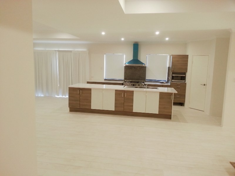 37 Adriana Parade, Jurien Bay WA 6516