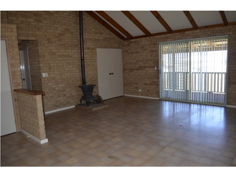 9 Karleen Lane, Jurien Bay WA 6516