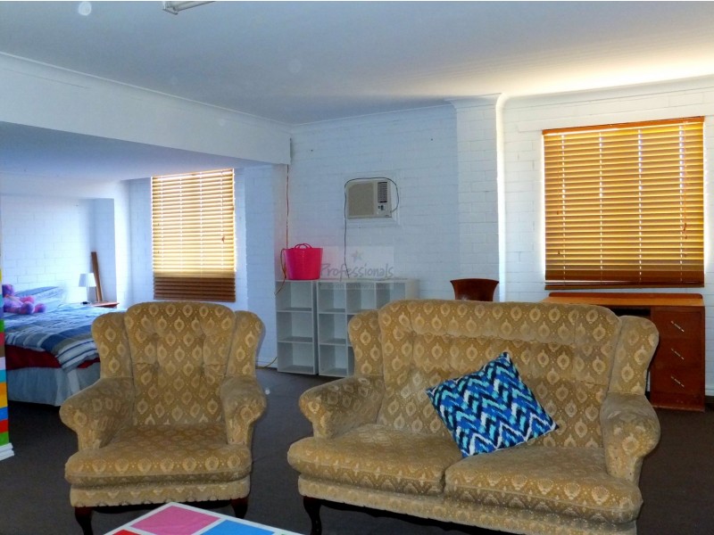 35 WARD STREET, Jurien Bay WA 6516