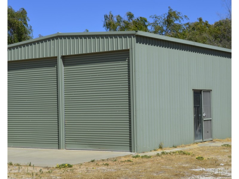 4 Padbury Street, Jurien Bay WA 6516