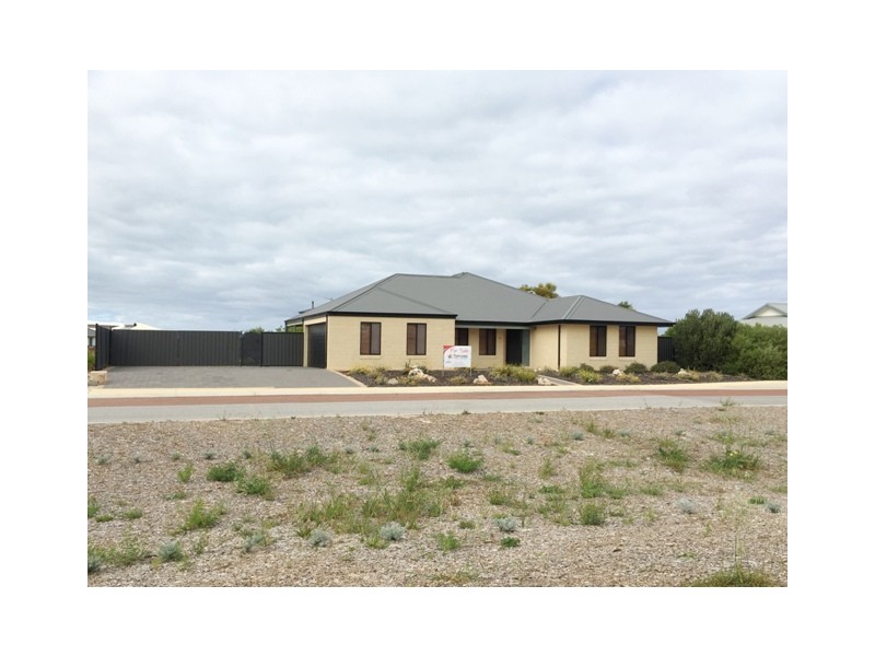 41 Dryandra Boulevard, Jurien Bay WA 6516