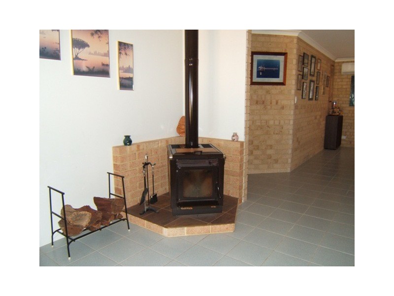 20 Shearwater Drive, Jurien Bay WA 6516