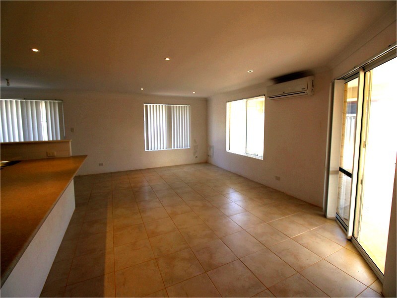 5 Pethick Loop, Green Head WA 6514