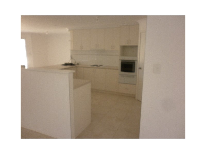 5 Pethick Loop, Green Head WA 6514