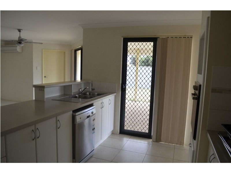 3 Bells Boulevard, Jurien Bay WA 6516