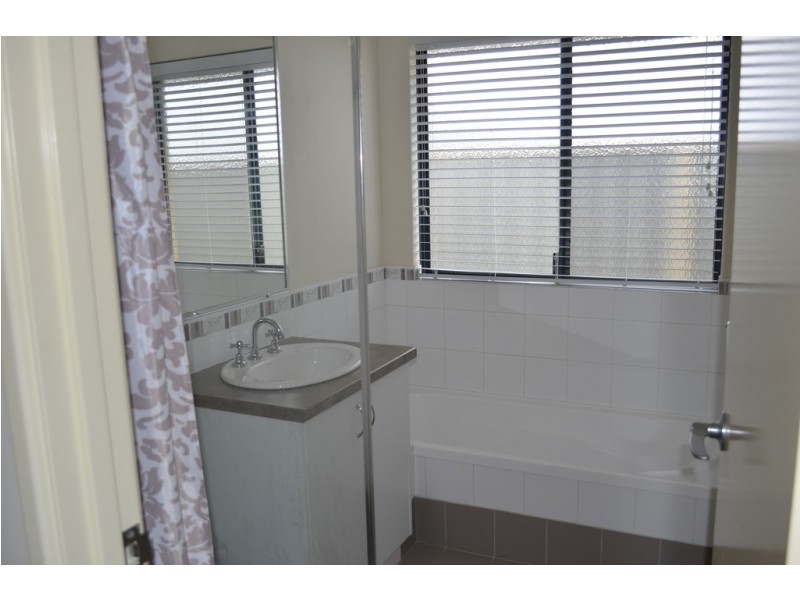 3 Bells Boulevard, Jurien Bay WA 6516