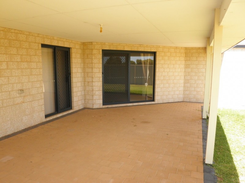 3 Bells Boulevard, Jurien Bay WA 6516