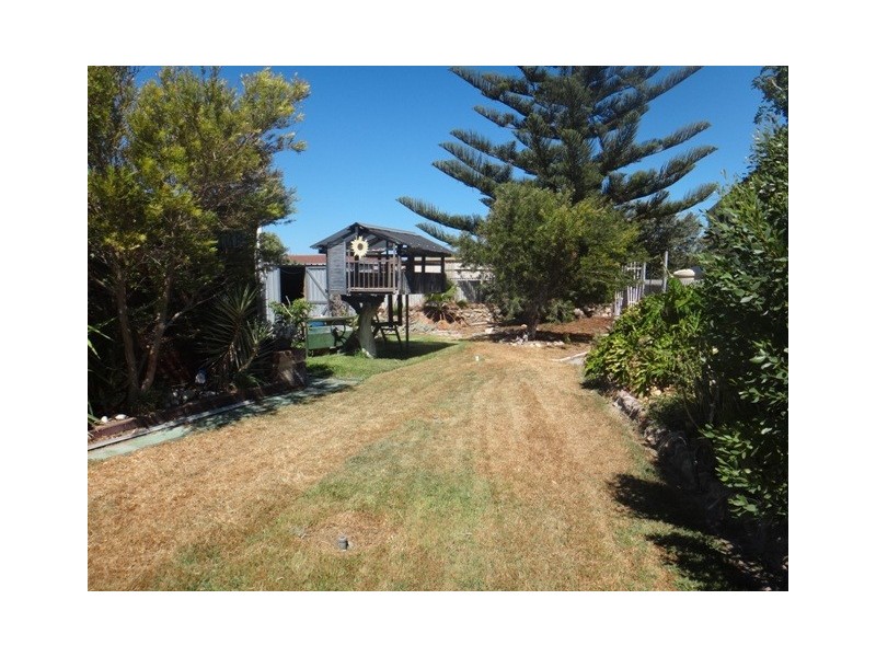 2/6 Heitman, Jurien Bay WA 6516