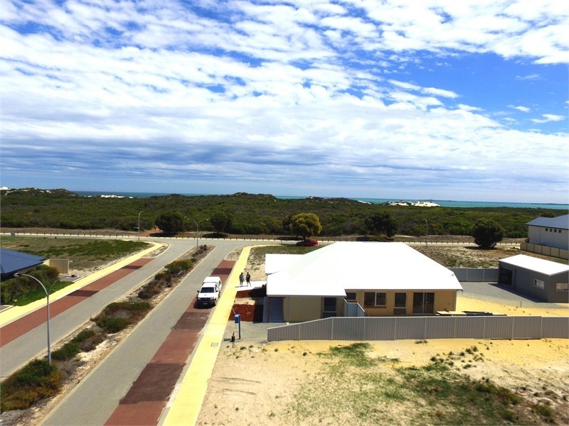 16 Apium Way, Jurien Bay WA 6516