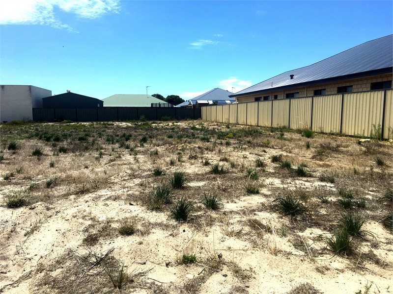 16 Apium Way, Jurien Bay WA 6516