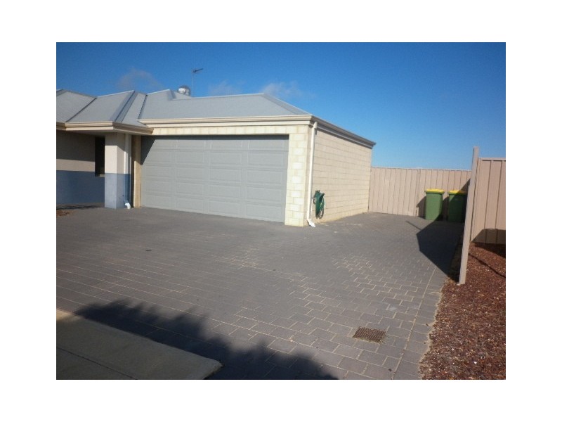 6 Meelup Drive, Jurien Bay WA 6516