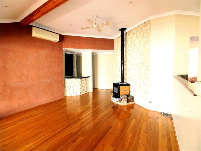 7 Shearwater Drive, Jurien Bay WA 6516