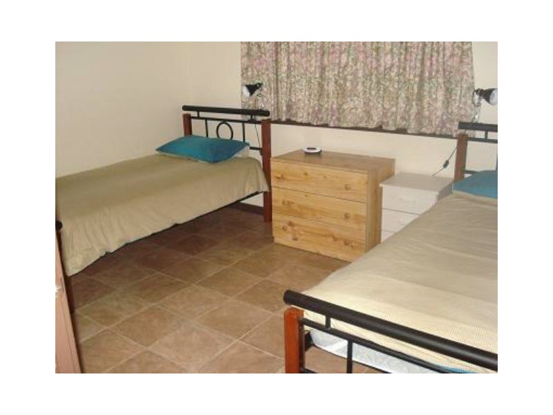 Unit 18 Ocean Beach Chalets, Jurien Bay WA 6516