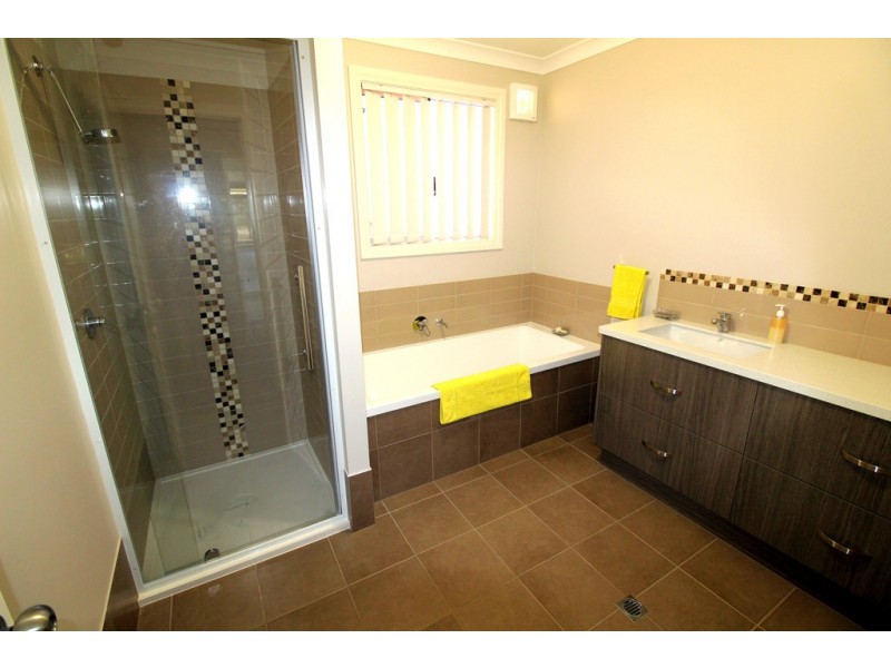 235 Geronimo Crescent, Jurien Bay WA 6516