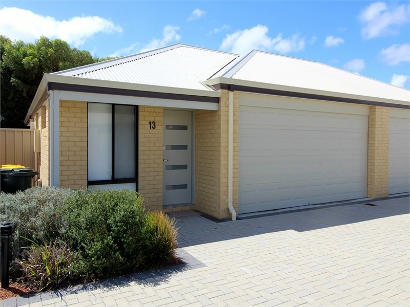 Unit 13, 5 Moonlight Crescent, Jurien Bay WA 6516