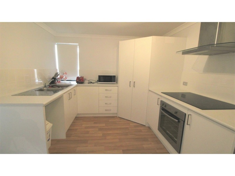 Unit 13, 5 Moonlight Crescent, Jurien Bay WA 6516