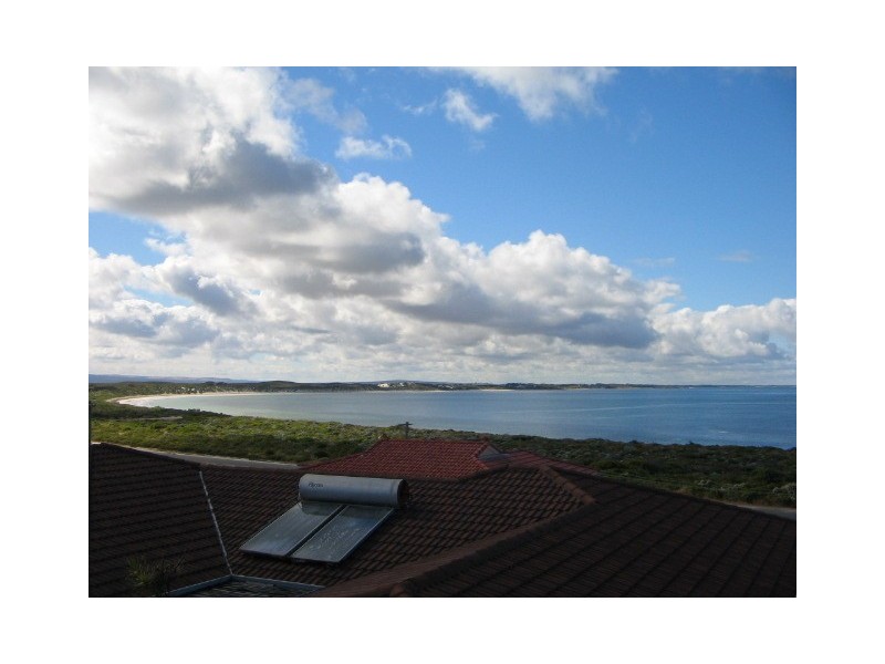 4 Bingham St, Green Head WA 6514