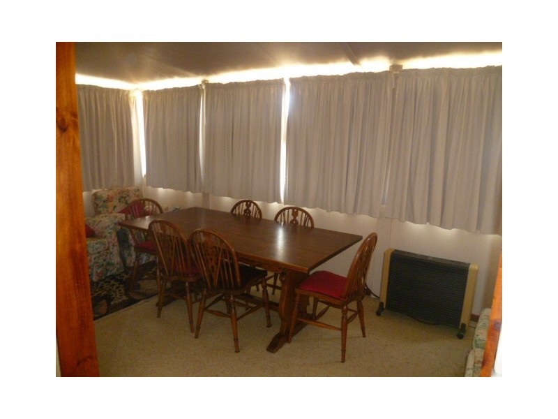 4 Bingham St, Green Head WA 6514