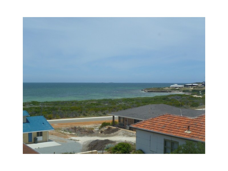 4 Bingham St, Green Head WA 6514