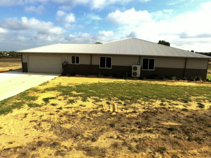 235 Geronimo Crescent, Jurien Bay WA 6516