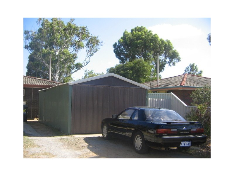 16 THOMAS STREET, Leeman WA 6514