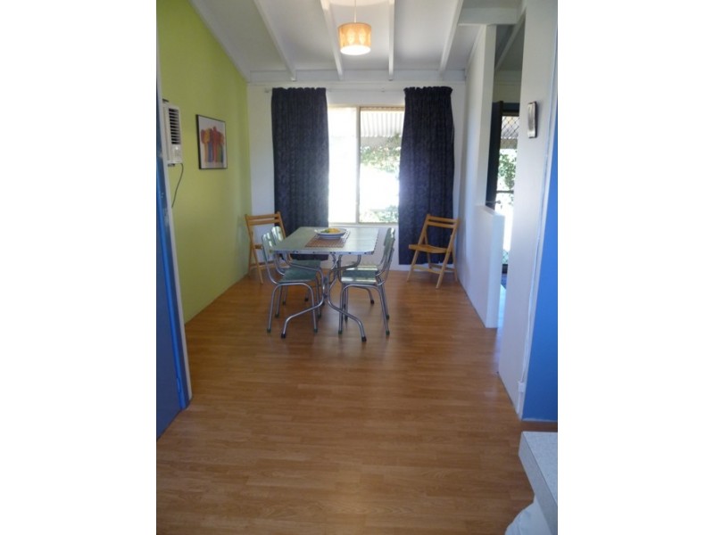 50 Hunter Cres, Green Head WA 6514