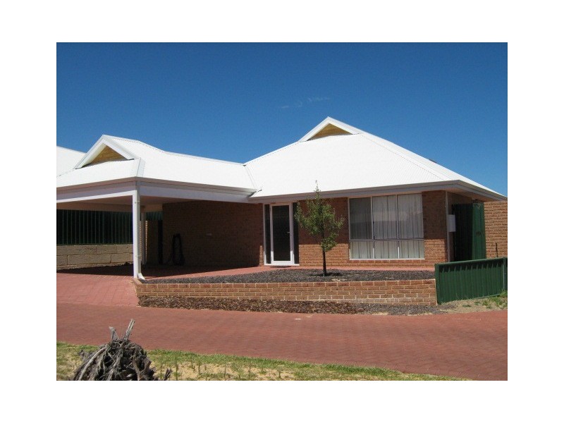 Unit 12/2 Huelva Place, Cervantes WA 6511