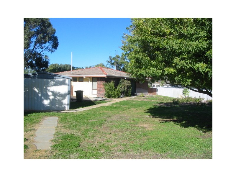 253 Bell Court, Leeman WA 6514