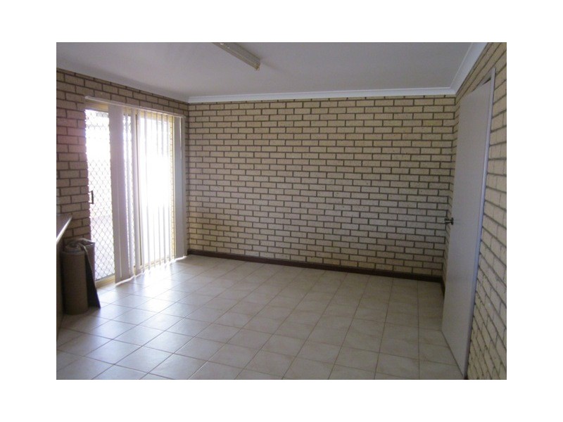 8A Elizabeth Street, Jurien Bay WA 6516