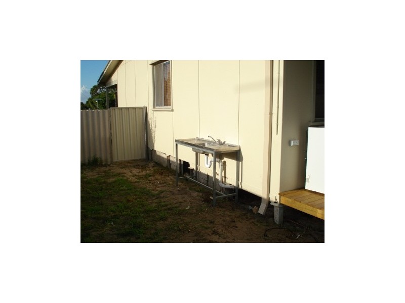 10 HAMERSLEY STREET, Jurien Bay WA 6516