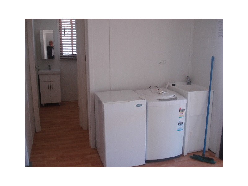 10 HAMERSLEY STREET, Jurien Bay WA 6516