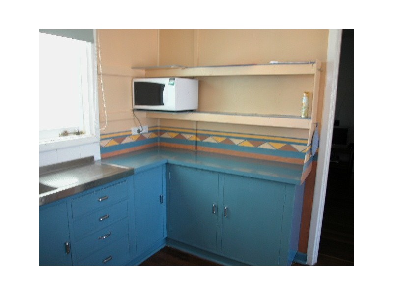 2 Padbury Street, Jurien Bay WA 6516